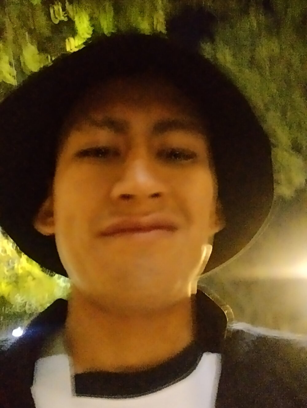 Isaanegrito