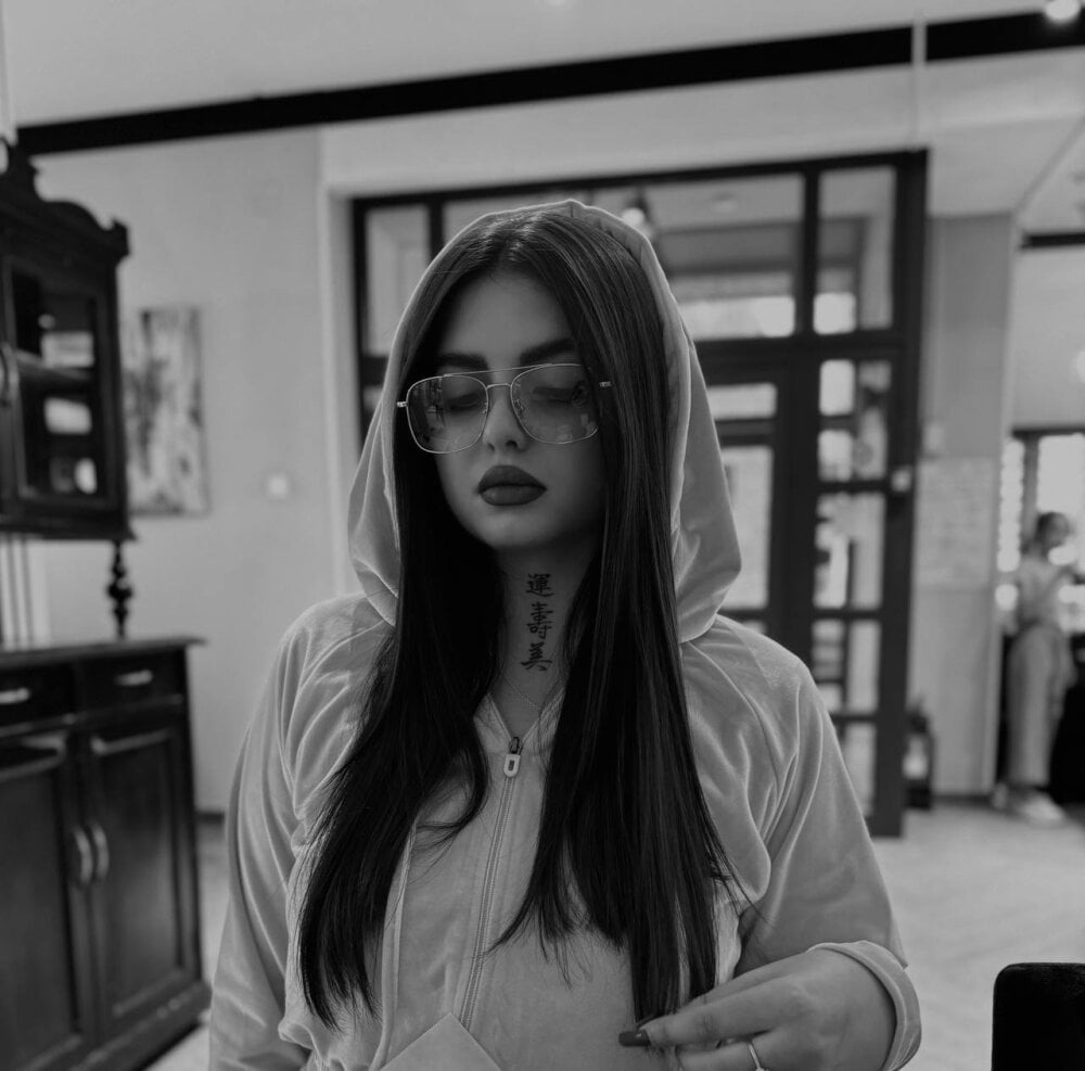 Isabella_Swaann