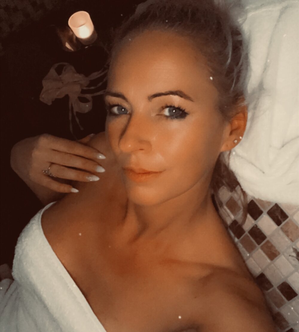 JasminaDeluxe