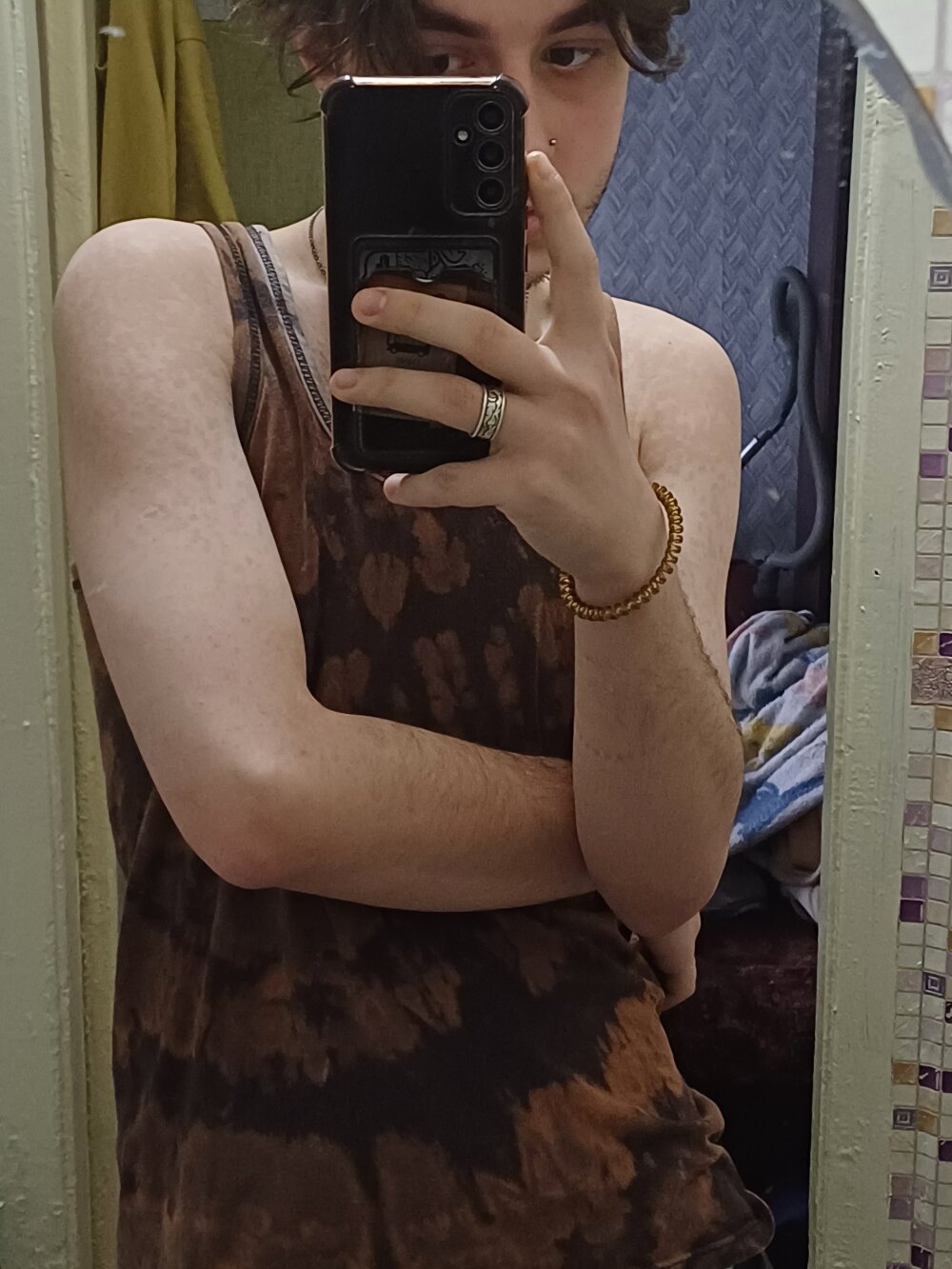 JoyBoyuy