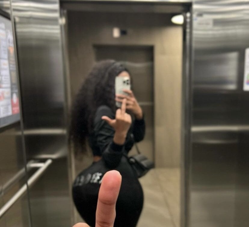 JuicyBooty001