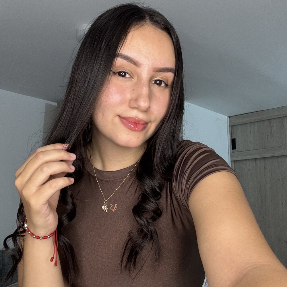 Jullya_x