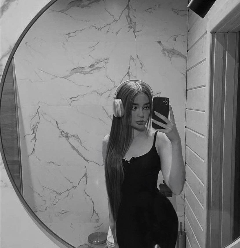 Kamila_Cameron
