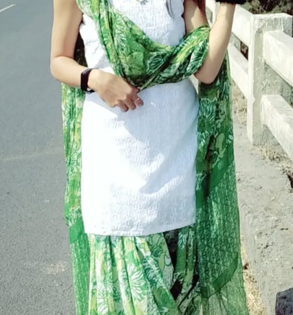 Kareena8