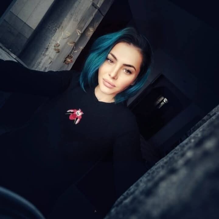 LarisseBelle