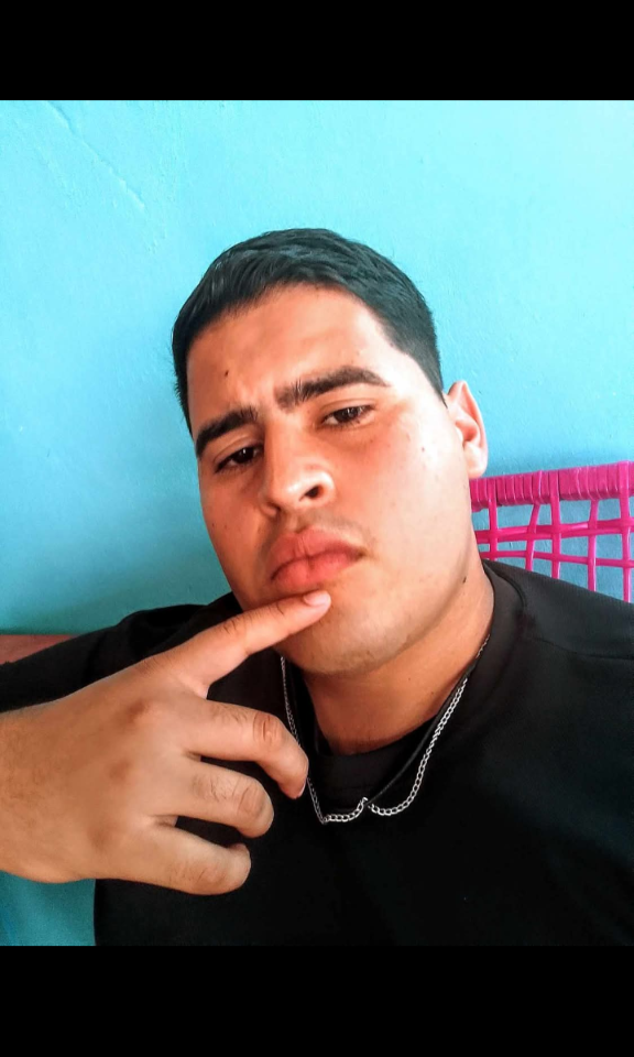 Latino_gordito2000