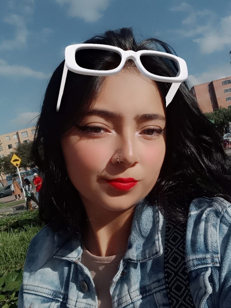 Laura_cande