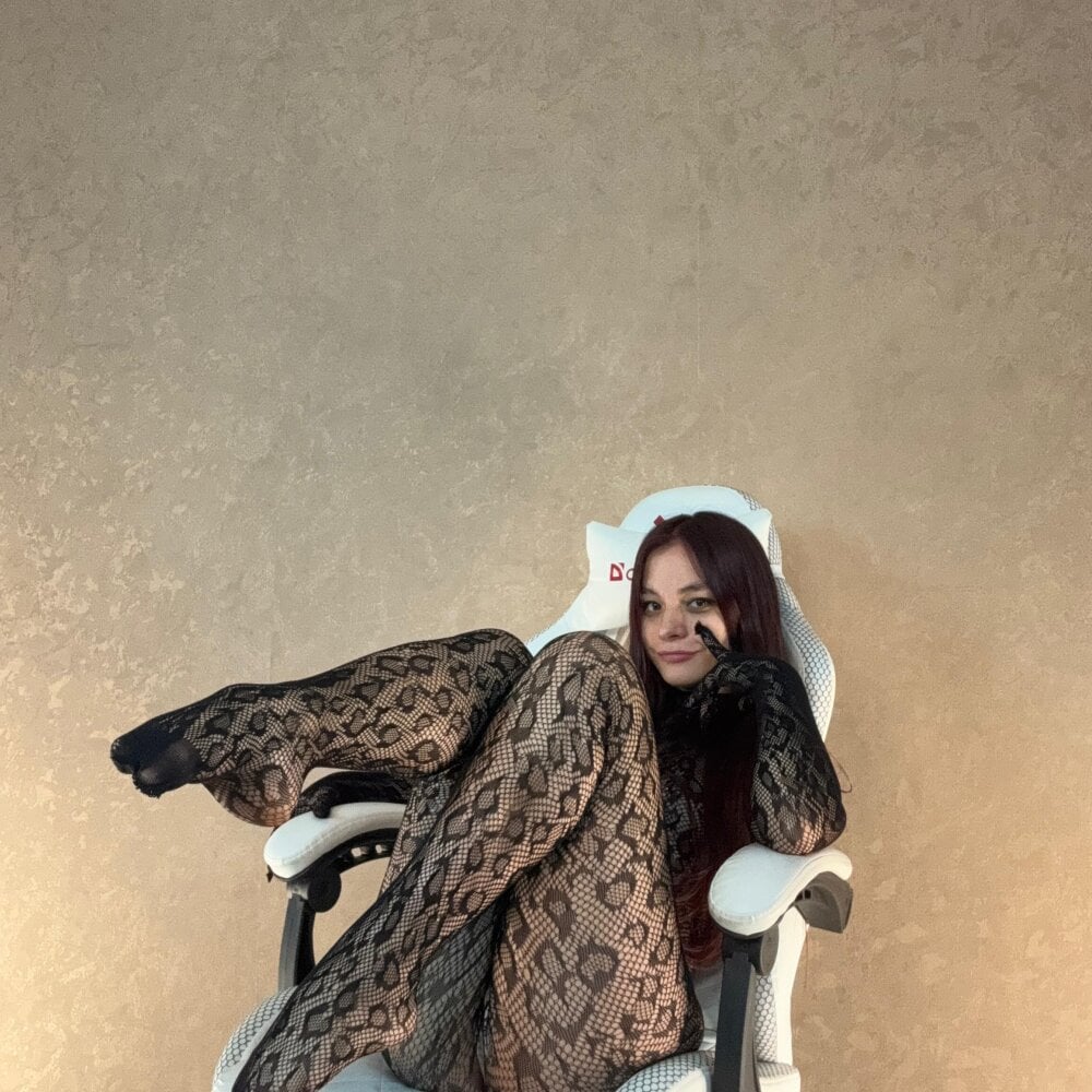 Leila_Hefner