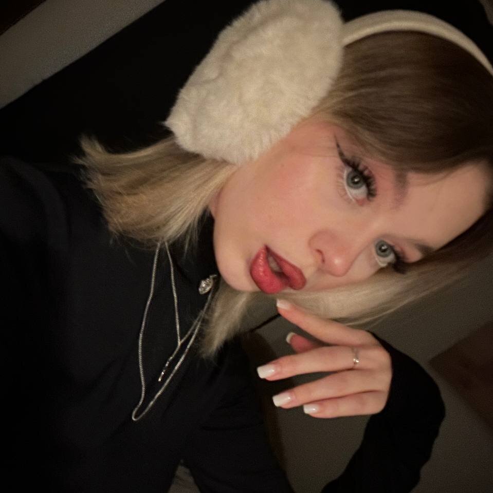 Leila_flo