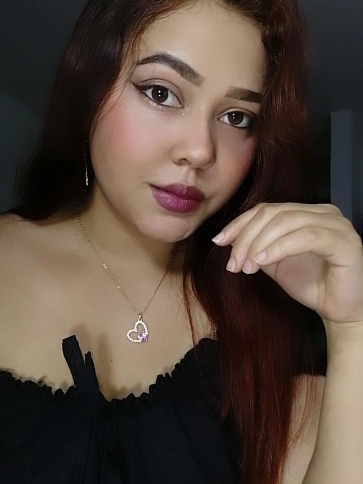 Lesly_18_