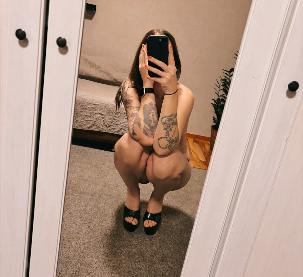 Lisa-Marie33