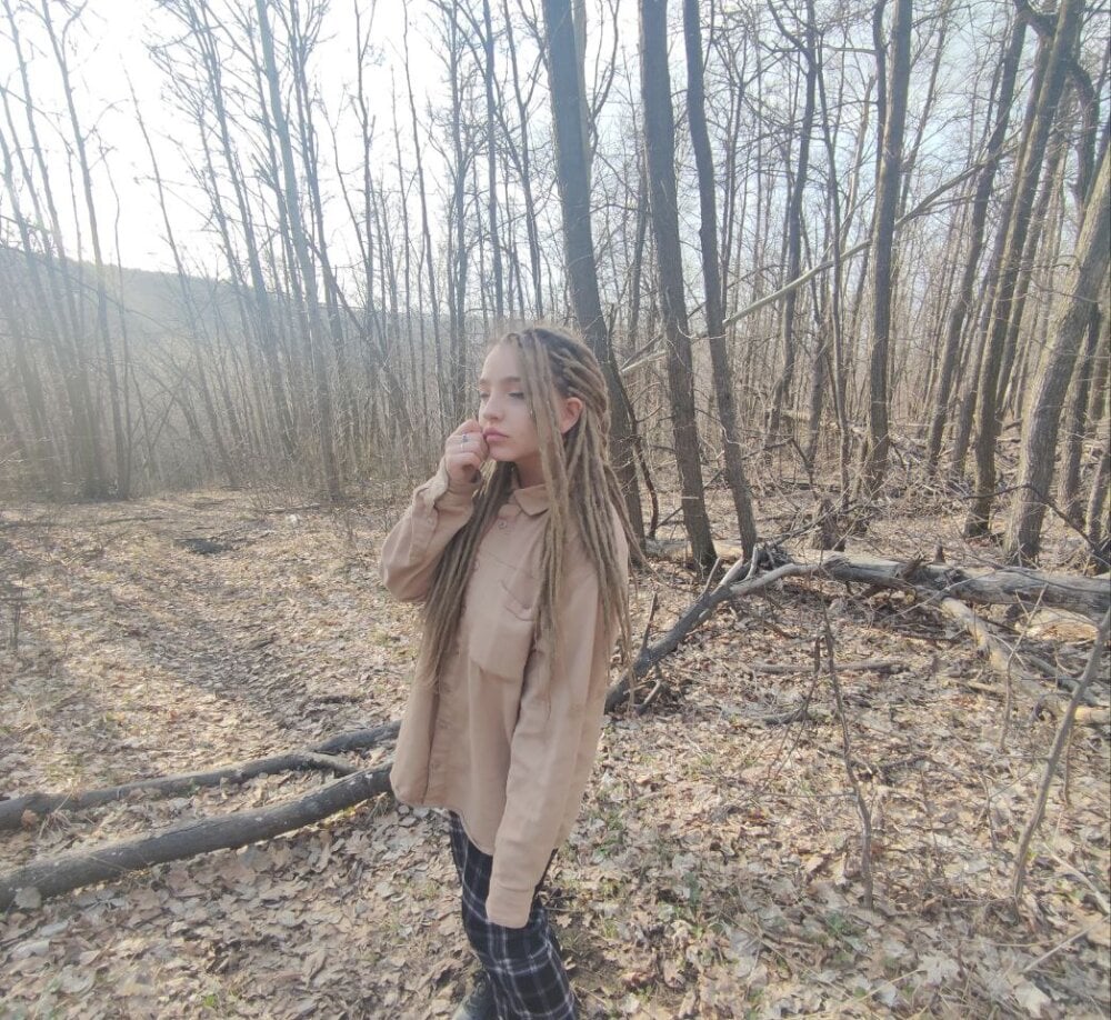 LittleDelora