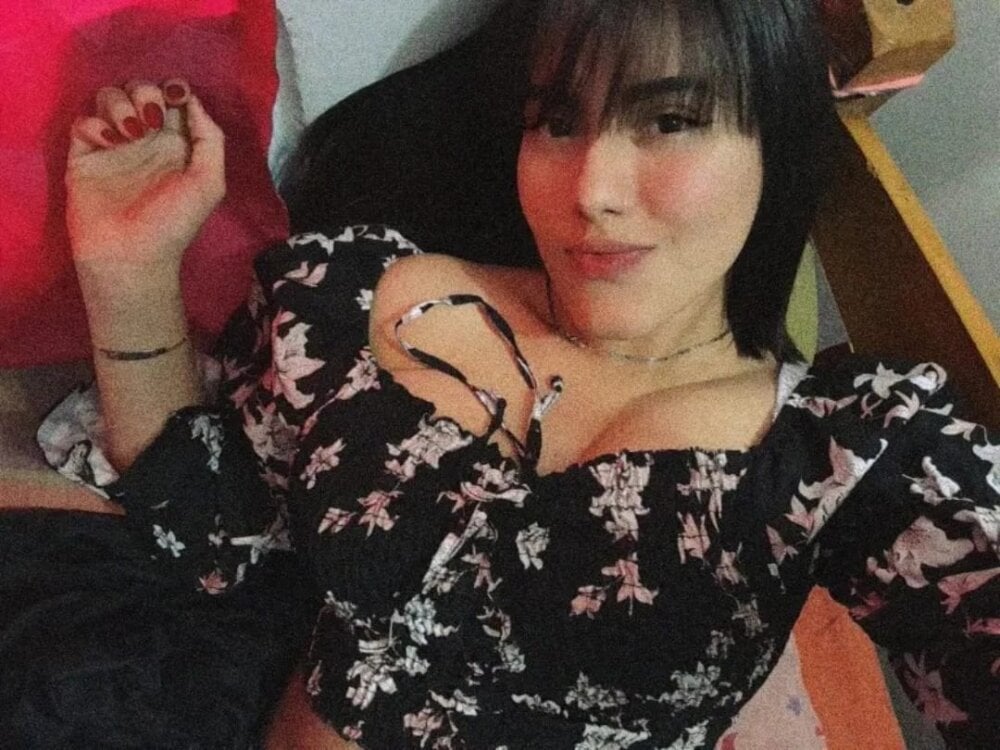 Little_cherry2024