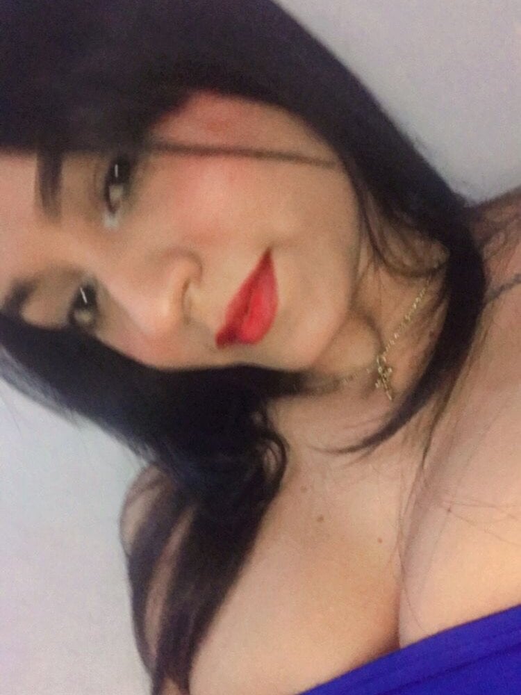 Lola_Hot4510