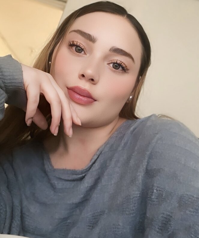 Madiison_Lee
