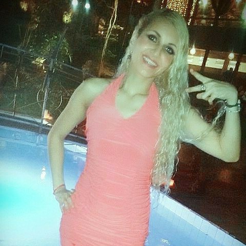 Mayara18