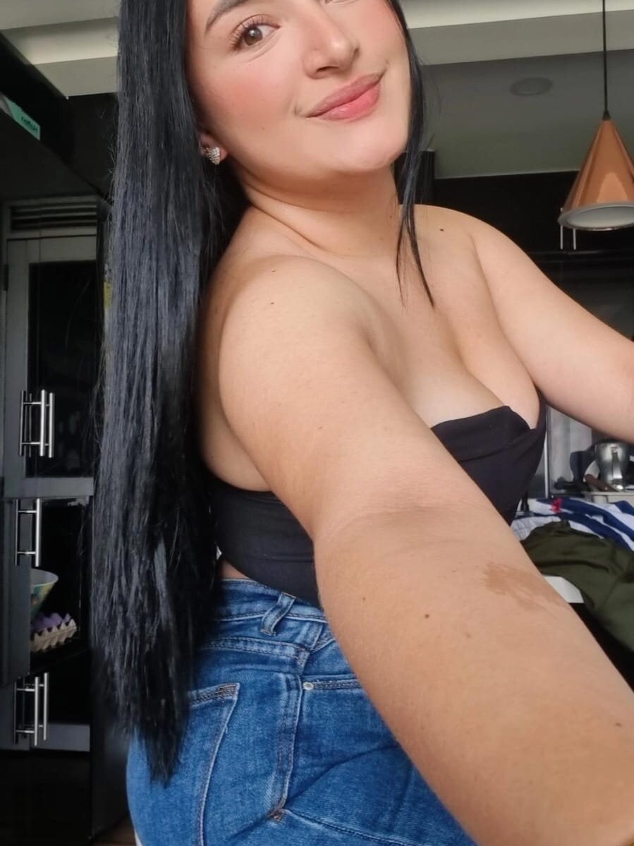Megan_blue5