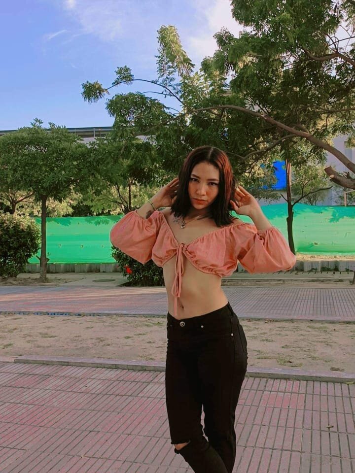 MiaThompson19
