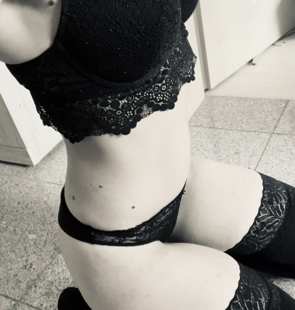 Mia_Mystery