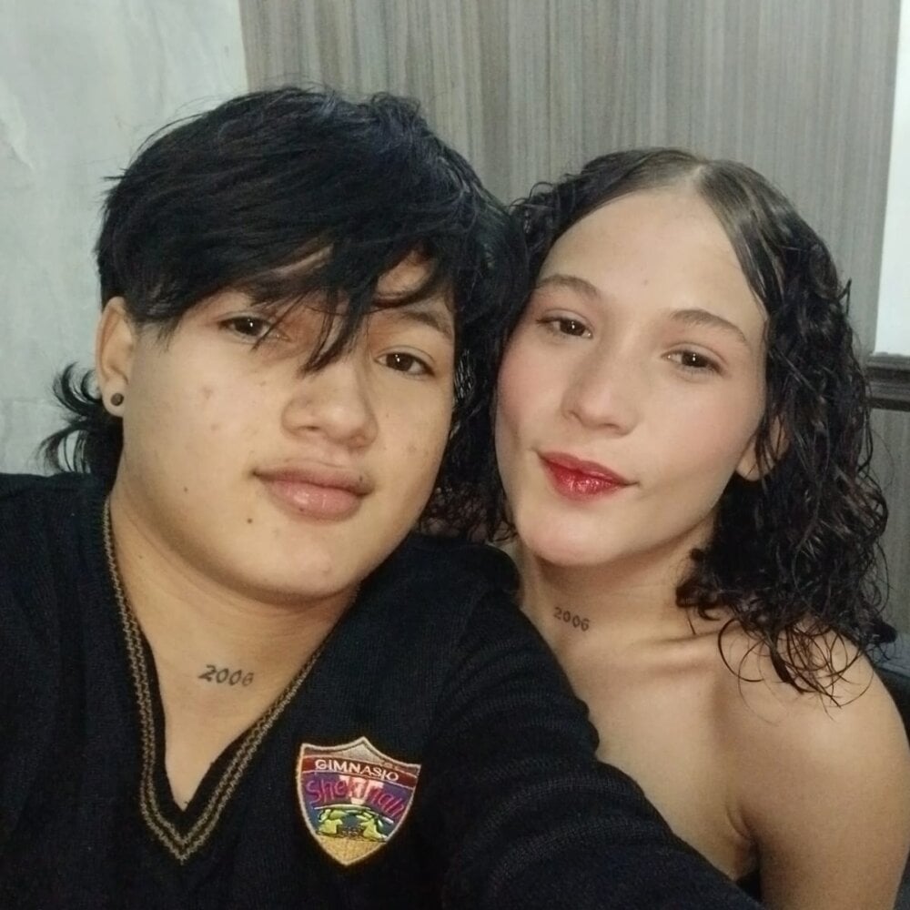 Mia_and_ellen