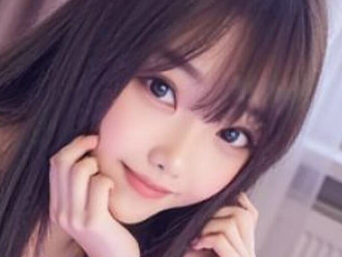 Mina_v