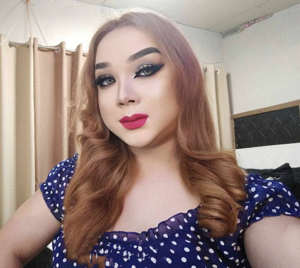 MissBigCockLUCYxxx