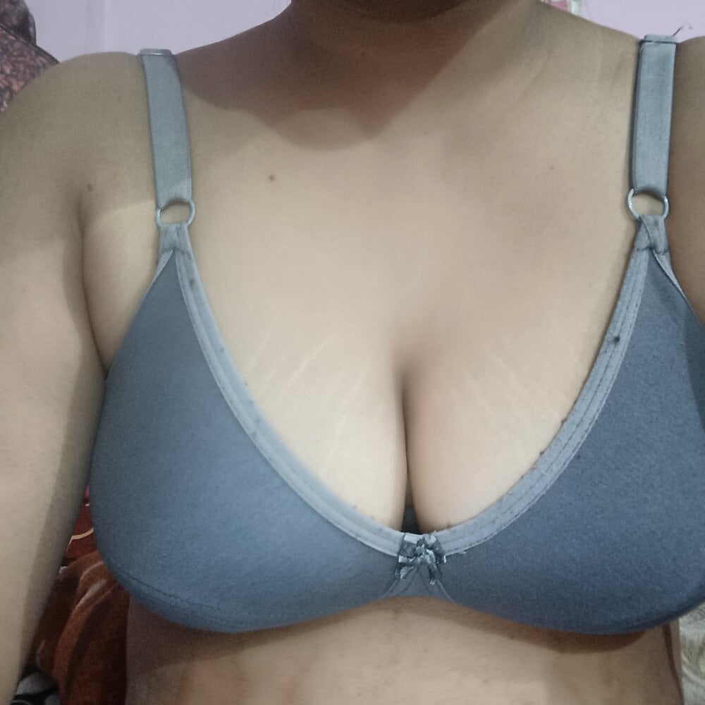MissPriya_Sexy