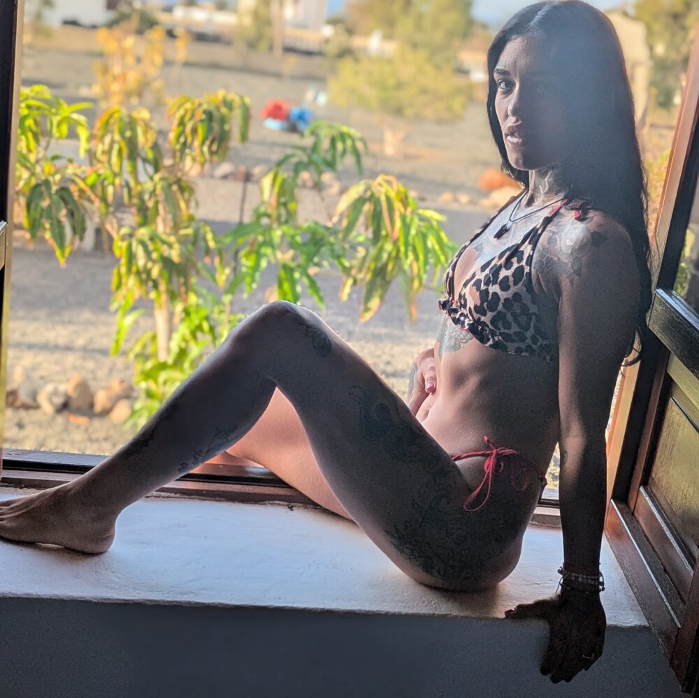 MrRaveMissBehave93