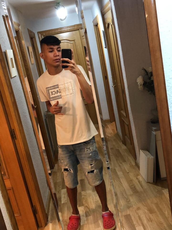 NICO_STREETT