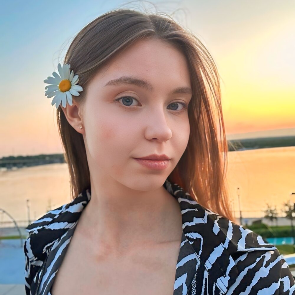 NicolePelosi