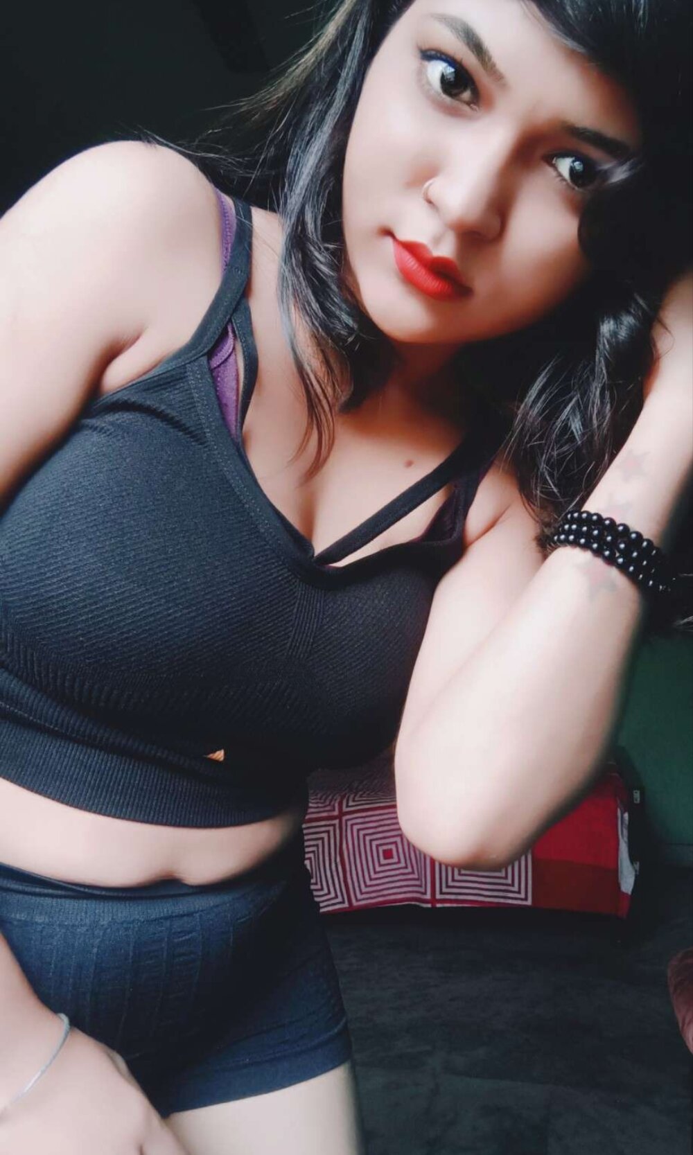 Niki-singh77