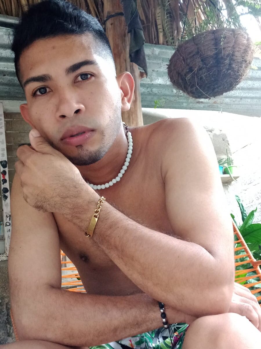 Noah_Tyler