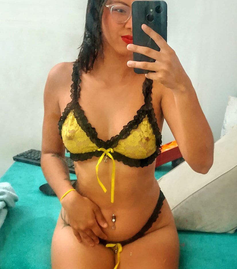 Pamela_sexy35