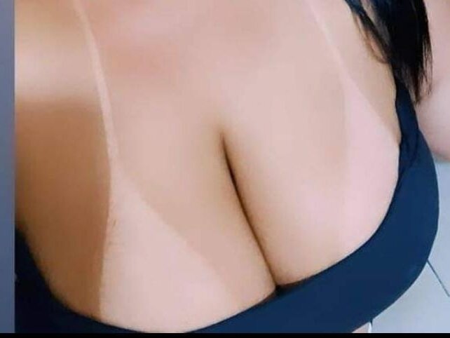 PollyShoww04