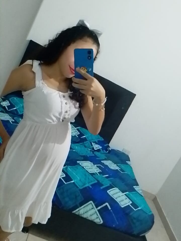 Pregnant_and_Horny
