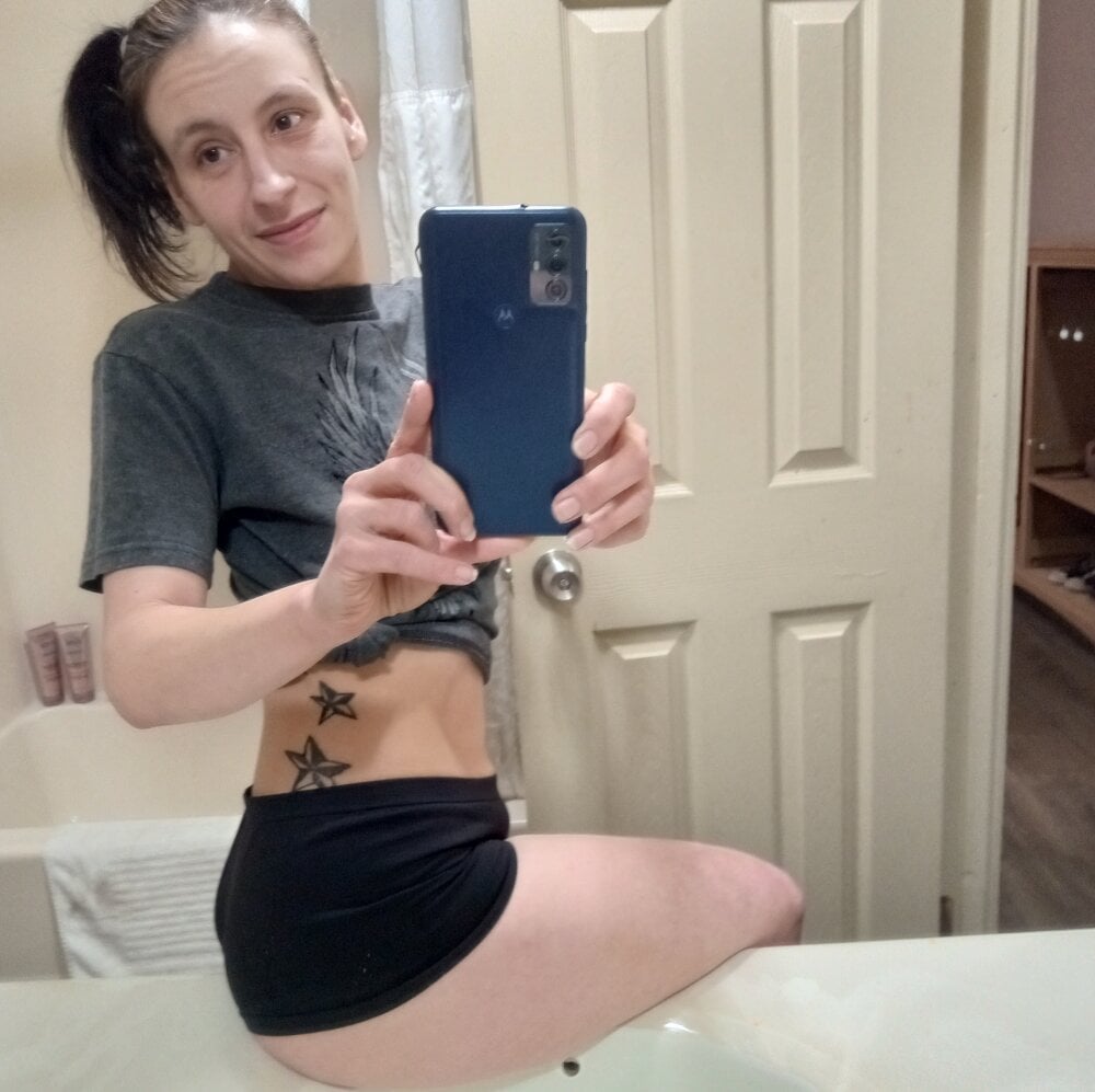PrettyPocahontas69