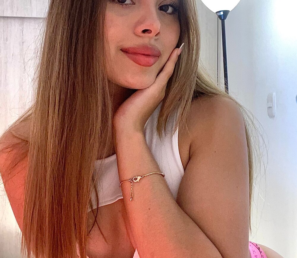 Rossiethompson__