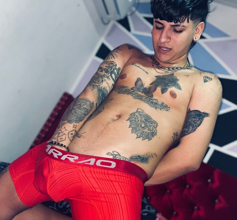 Sam_sexy_