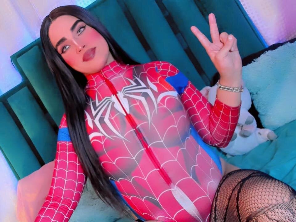 Sara_Queensx