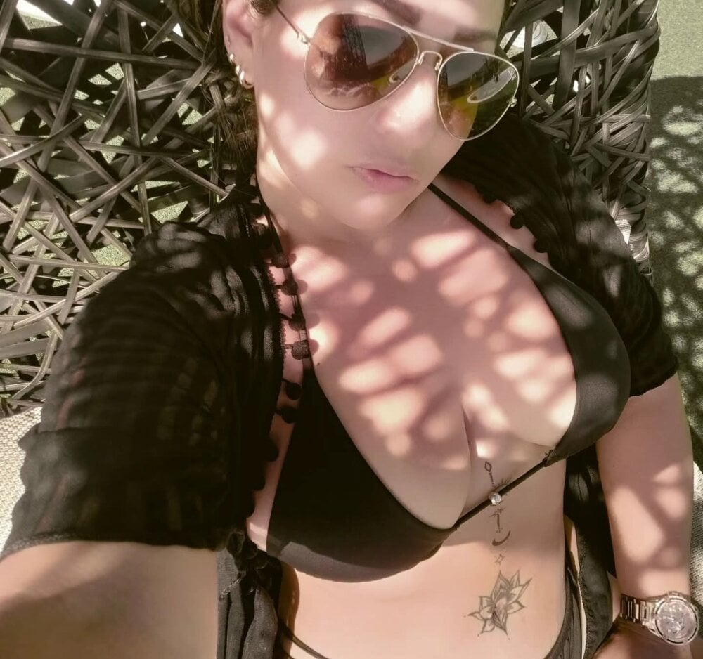 Sashawet06