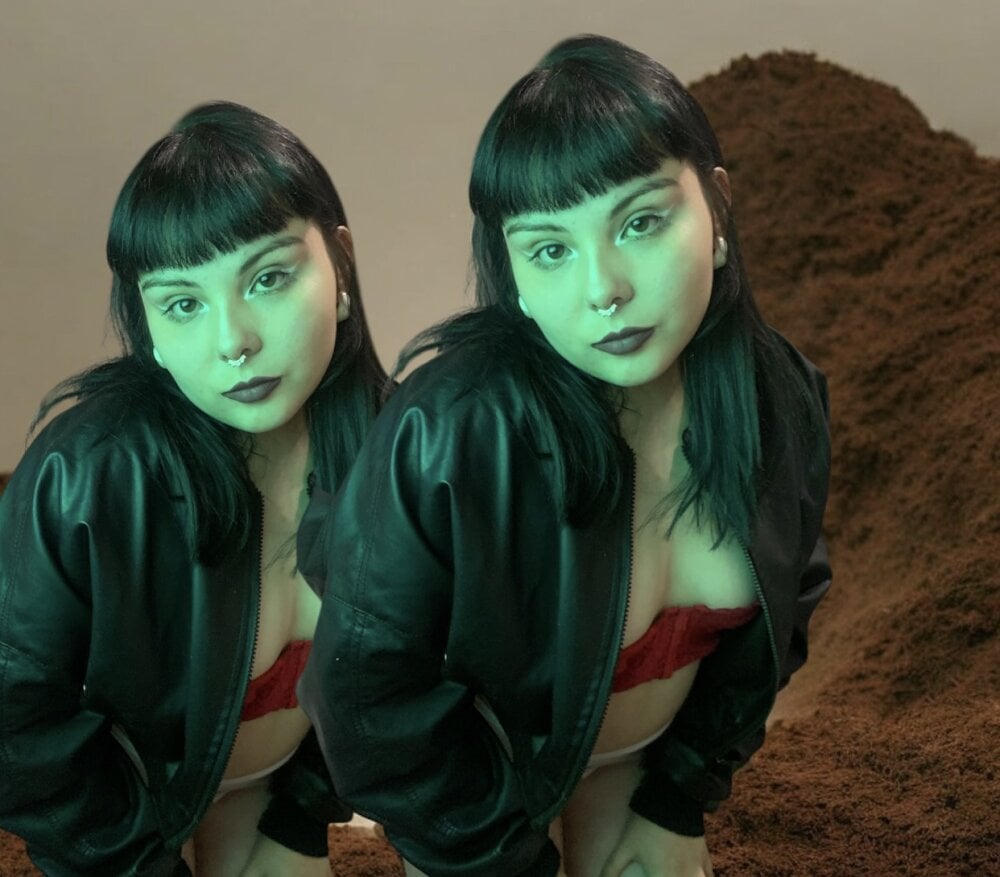 Scarlet420