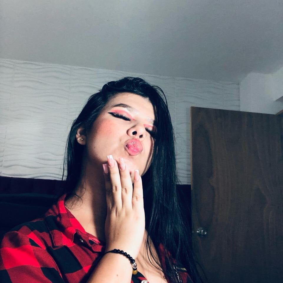 Selene_Thomson