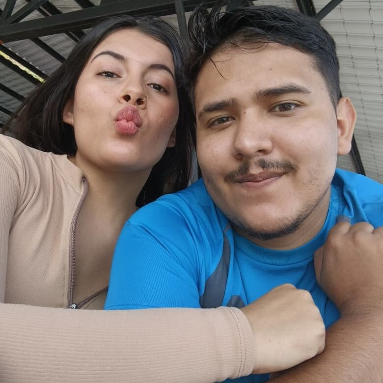 Sexxyy_Couple_