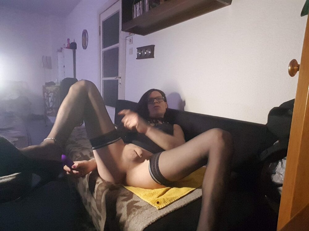 Sexy-Slut-Dani