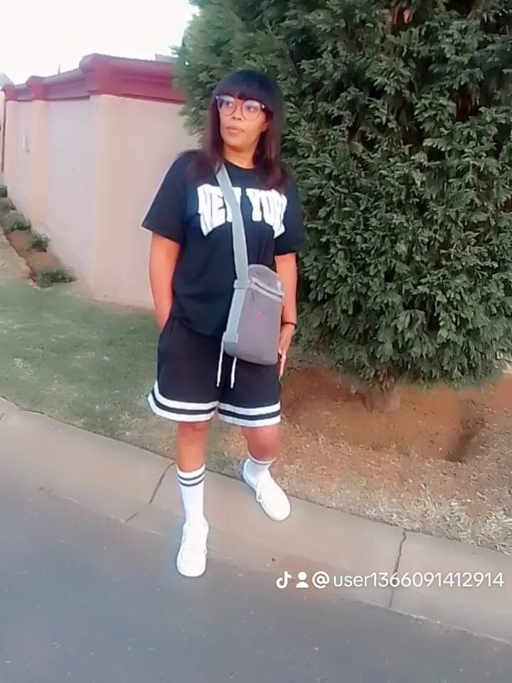 SexyNaomi2107