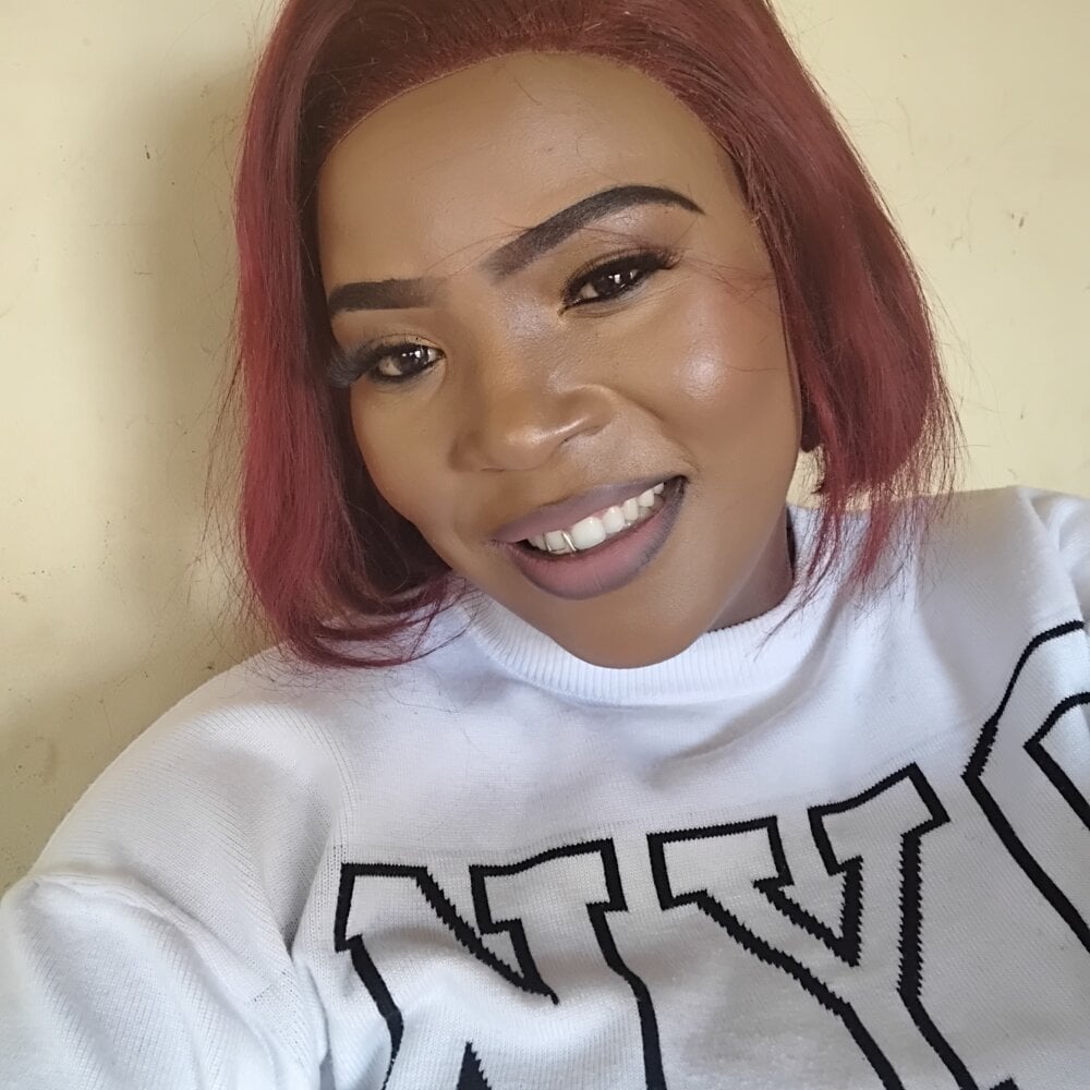 Sexy_LipsXx