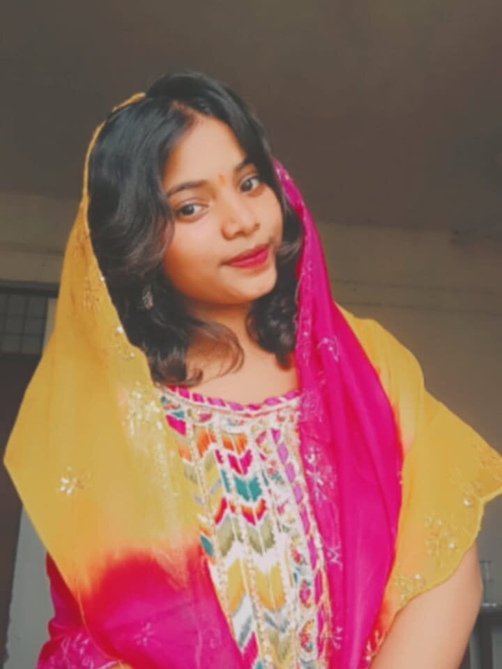 Sexy_Payal44