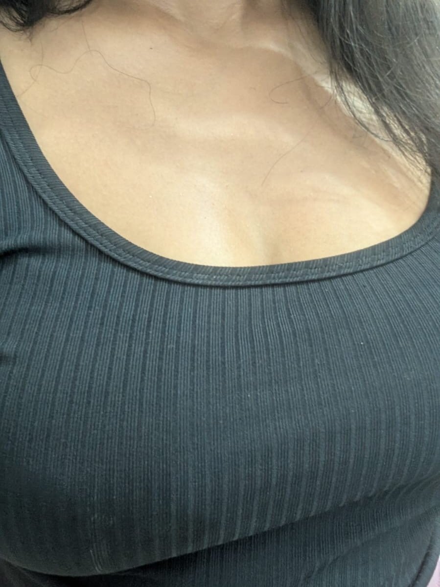 Sexy_Roshni69