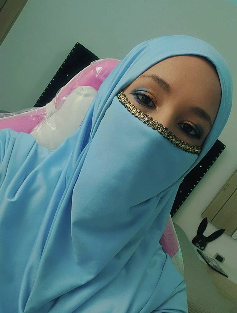 Shaina_burhan