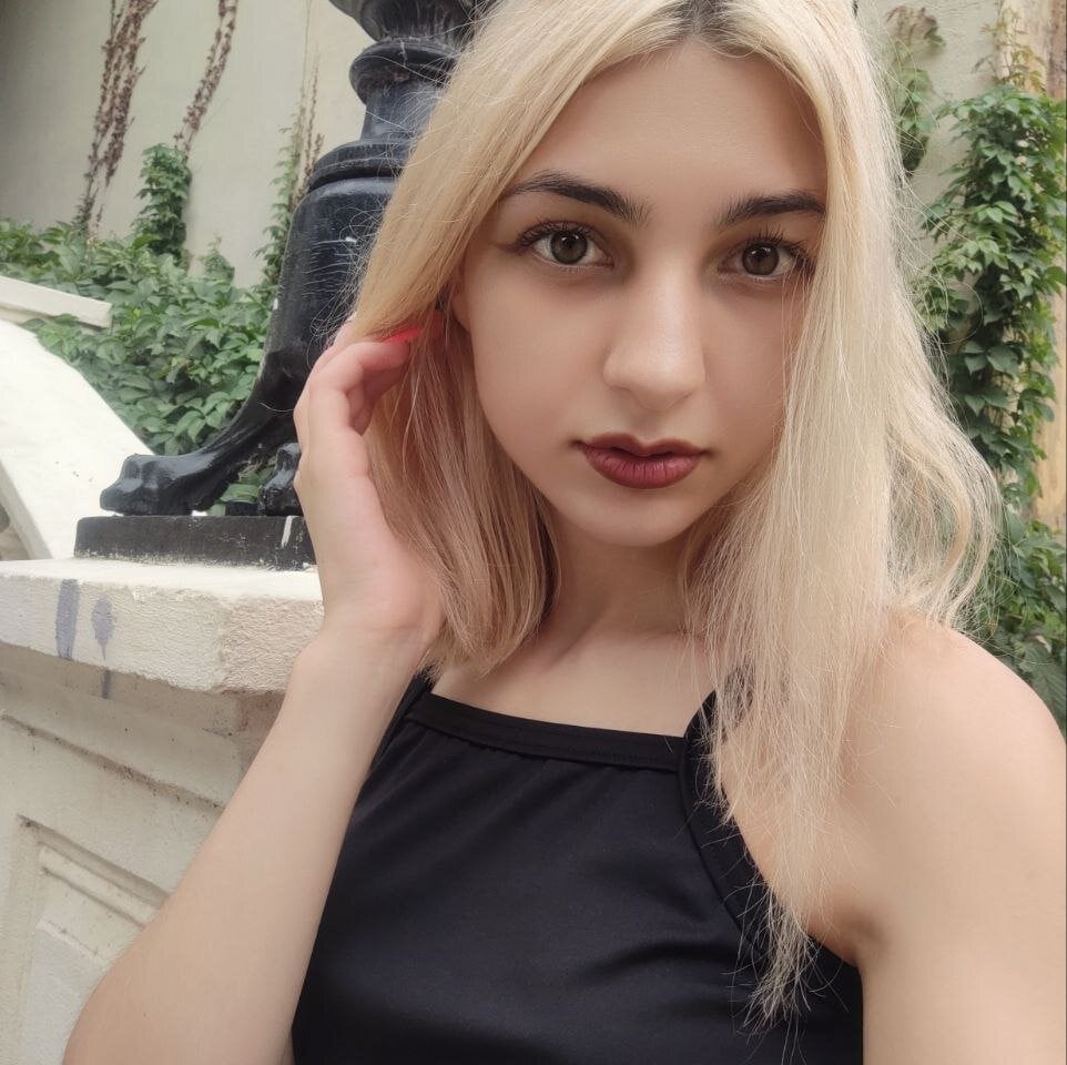 ShyBambi_
